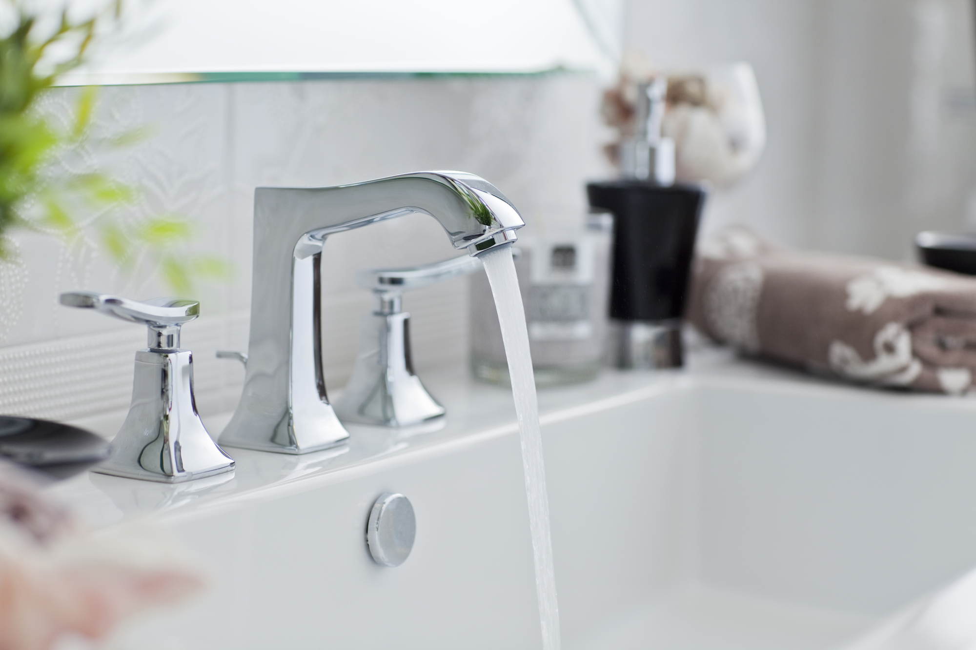 The Role of Professional Plumbing Services in Maintaining Healthy Homes