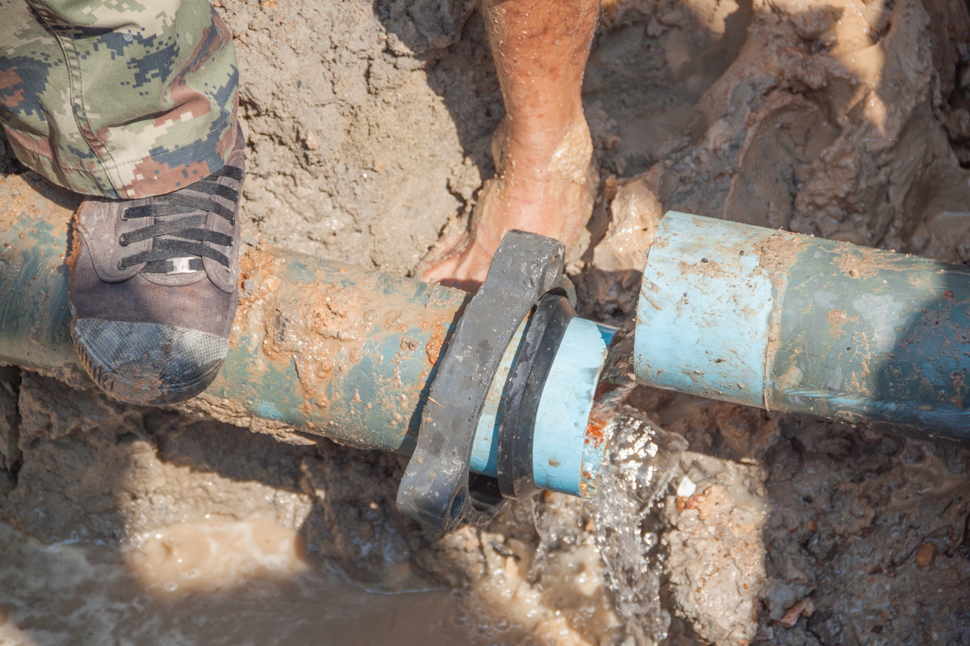Identifying and fixing backed up plumbing in your home